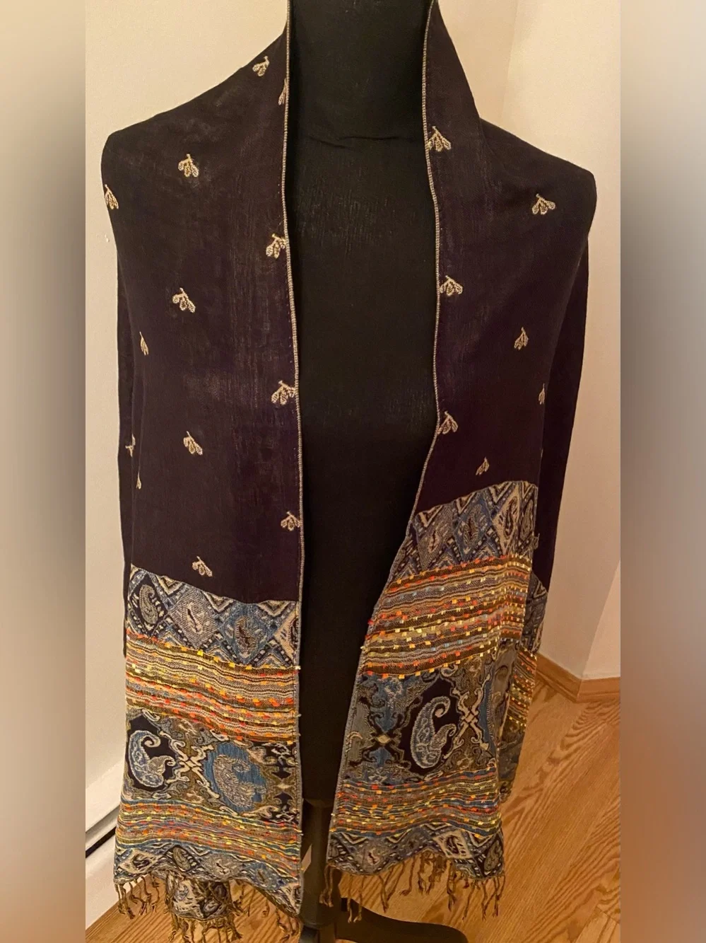 The Paper Store NWT Bohemian Paisley Pashmina Shawl Wrap Multi Color Black